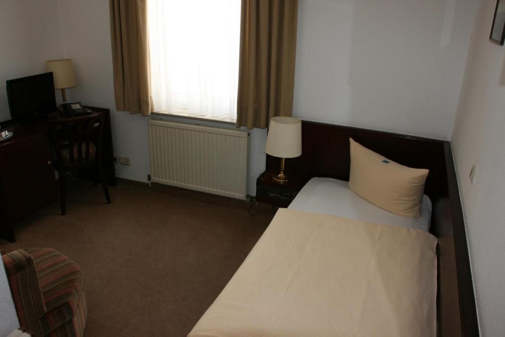 Hotel Diening Essen Oda fotoğraf